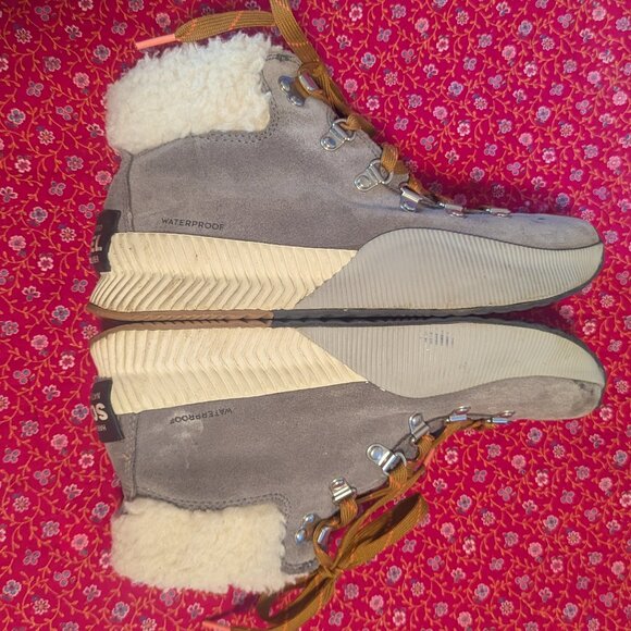 Sorel Out N About III Conquest Boot Suede Shearling Grey Lace Up Activewear Hike - Picture 7 of 10